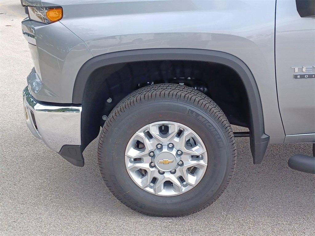 new 2025 Chevrolet Silverado 2500 car, priced at $61,798