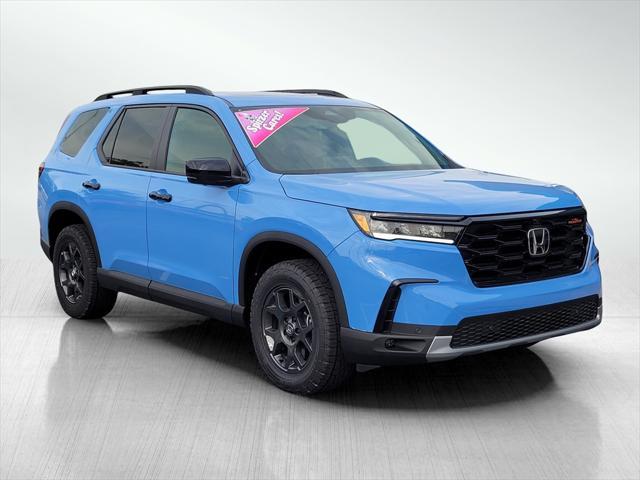 new 2025 Honda Pilot car, priced at $49,500