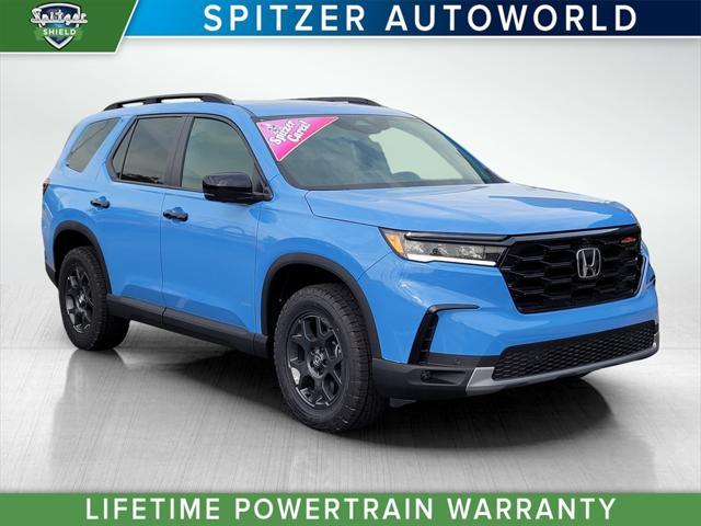 new 2025 Honda Pilot car, priced at $49,500