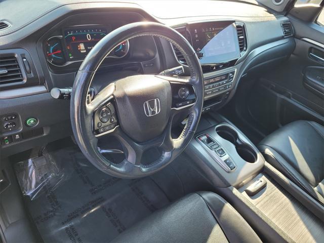 used 2022 Honda Pilot car, priced at $34,299