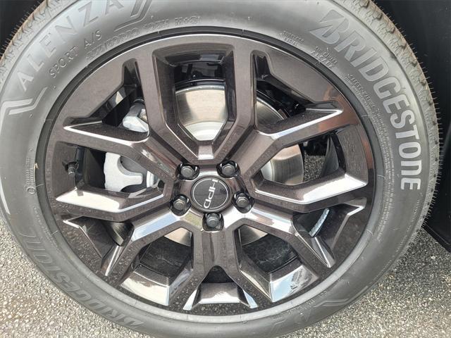 new 2025 Honda Pilot car, priced at $49,221