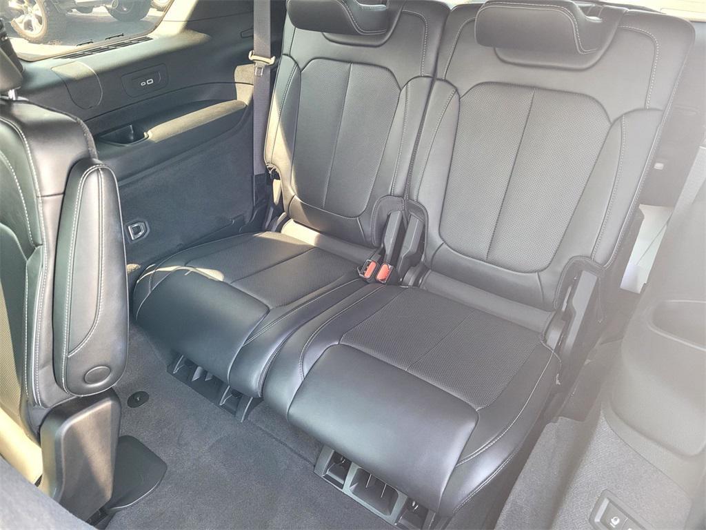 used 2021 Jeep Grand Cherokee L car, priced at $29,508