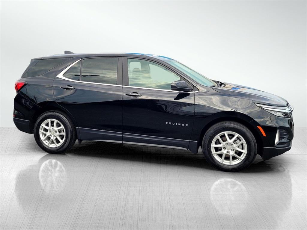 used 2022 Chevrolet Equinox car, priced at $21,264