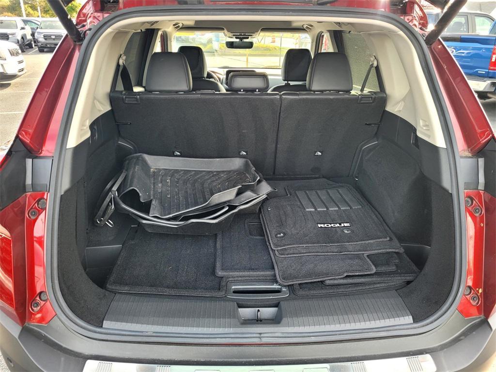 used 2022 Nissan Rogue car, priced at $28,389