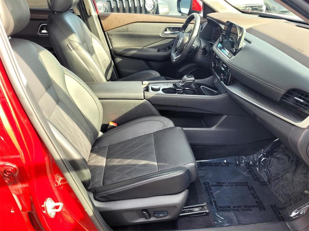 used 2022 Nissan Rogue car, priced at $28,389