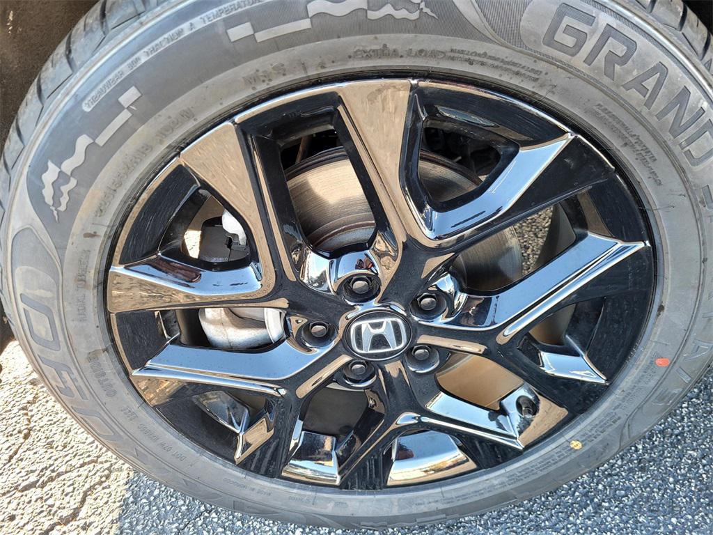 used 2024 Honda HR-V car, priced at $27,143