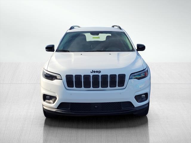 used 2023 Jeep Cherokee car, priced at $25,109