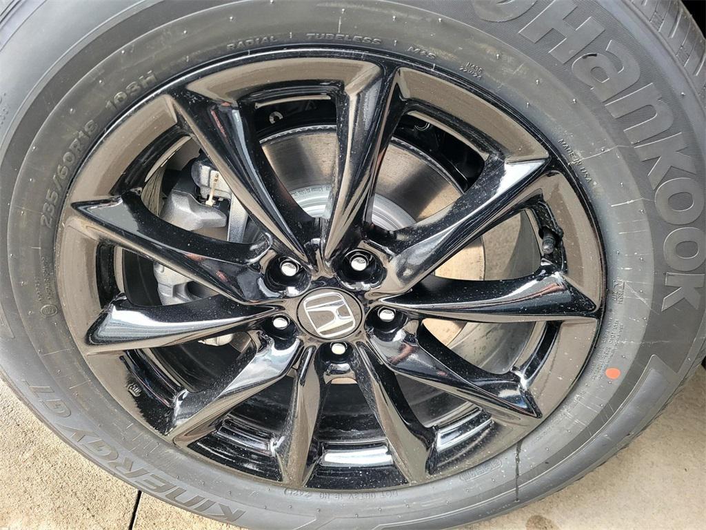 new 2026 Honda CR-V Hybrid car, priced at $39,683