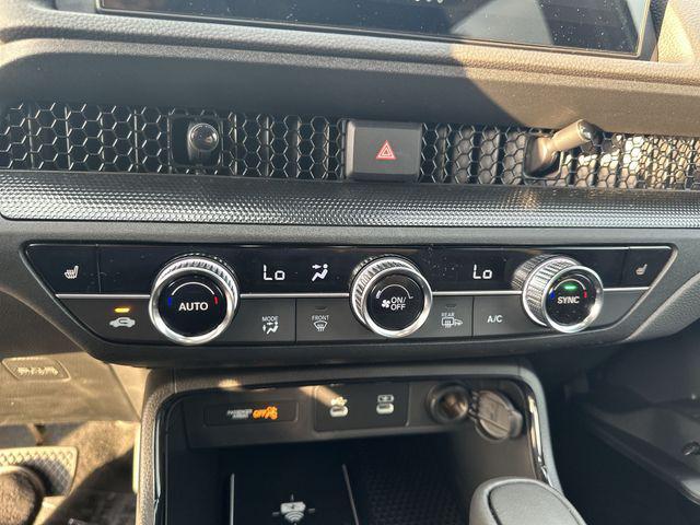 new 2026 Honda CR-V Hybrid car, priced at $40,115