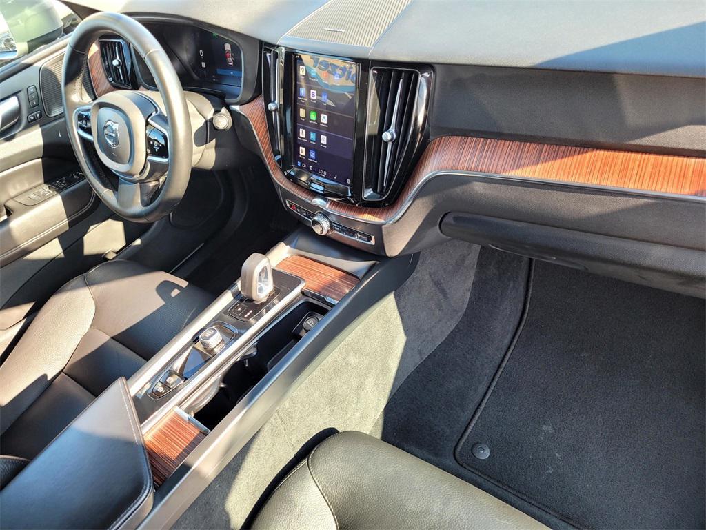 used 2023 Volvo XC60 car, priced at $31,857