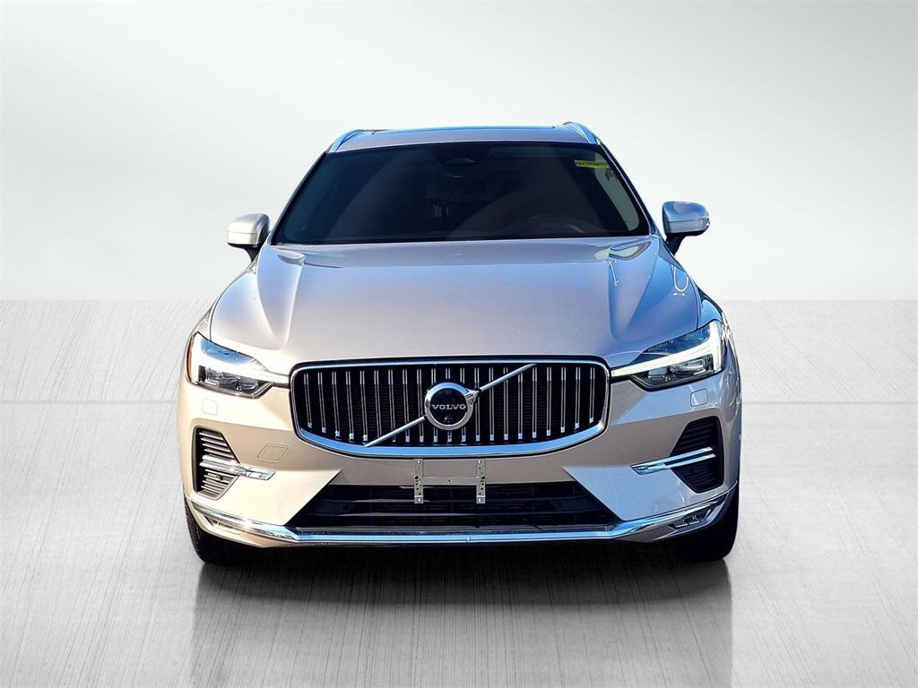 used 2023 Volvo XC60 car, priced at $31,857