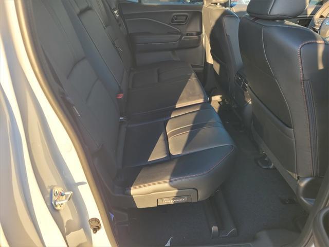 new 2025 Honda Ridgeline car, priced at $45,085