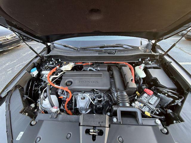 new 2026 Honda CR-V Hybrid car, priced at $39,683