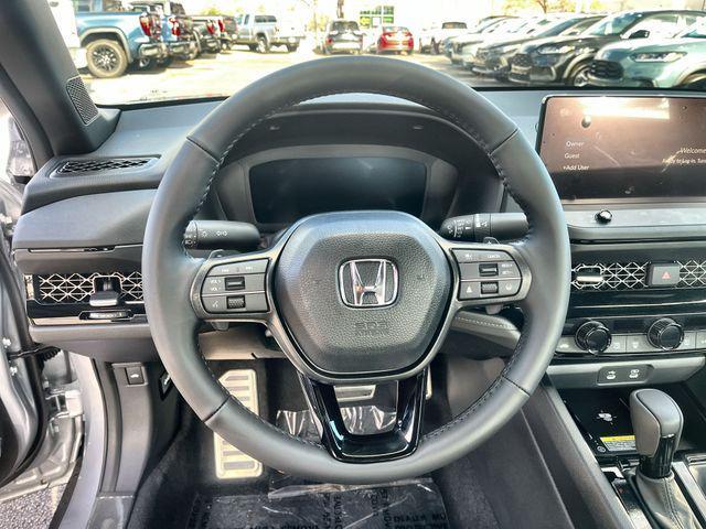new 2025 Honda Accord Hybrid car, priced at $33,368