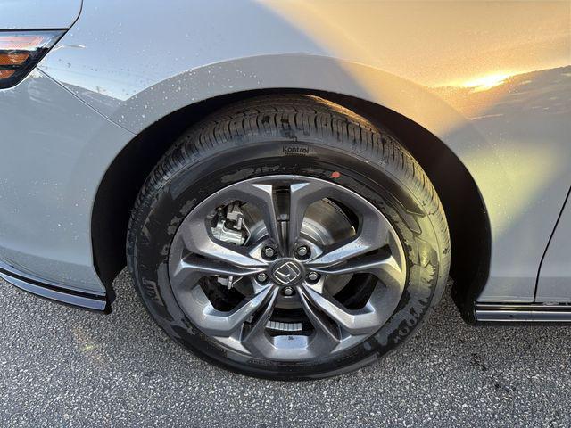 new 2025 Honda Accord Hybrid car, priced at $34,849