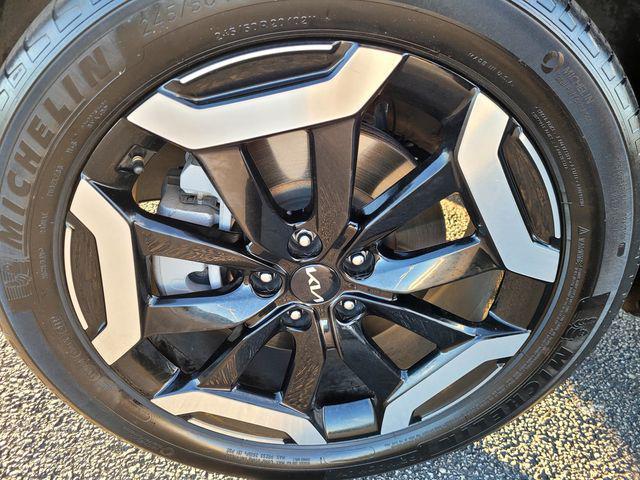 used 2023 Kia Telluride car, priced at $35,129