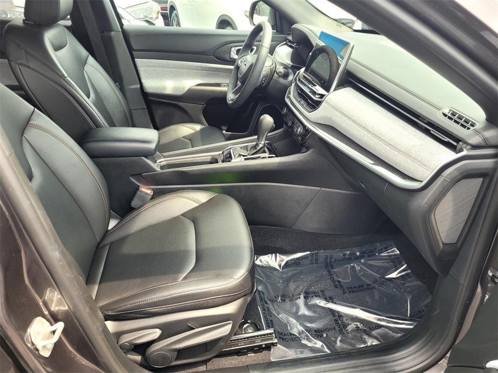 used 2023 Jeep Compass car, priced at $25,475