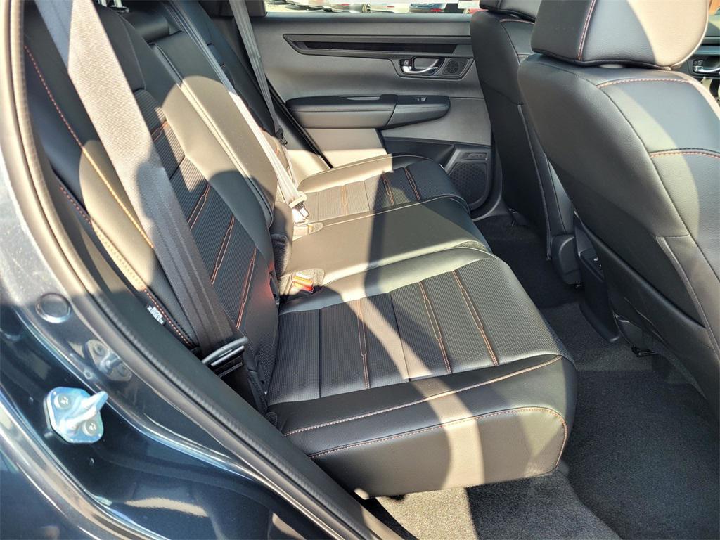 new 2026 Honda CR-V Hybrid car, priced at $39,683