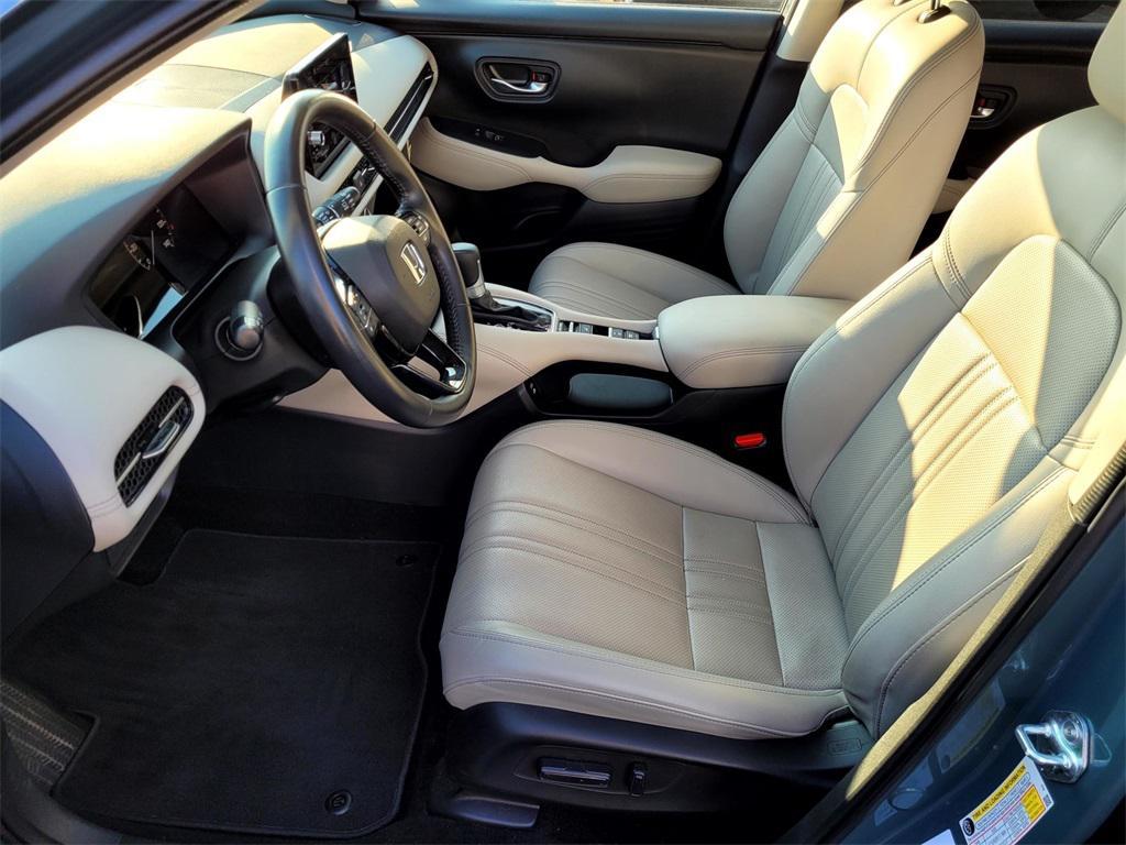 used 2025 Honda HR-V car, priced at $29,660