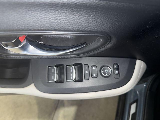 used 2024 Honda HR-V car, priced at $27,302