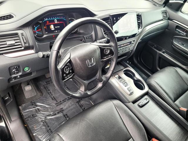 used 2022 Honda Pilot car, priced at $34,699