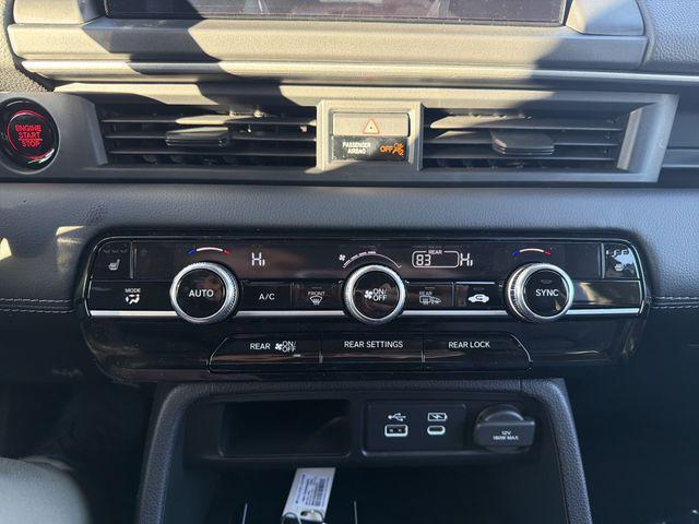 new 2025 Honda Pilot car, priced at $43,842