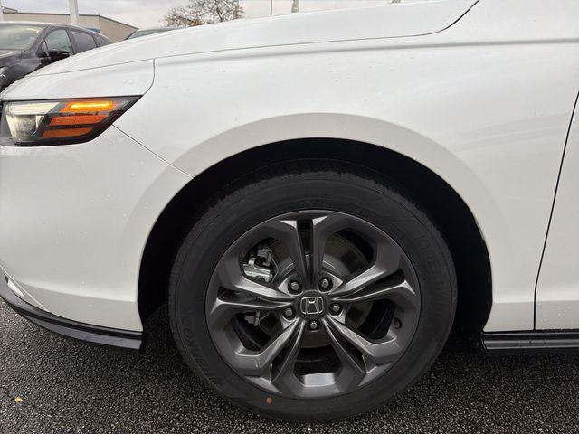 new 2025 Honda Accord Hybrid car, priced at $34,804