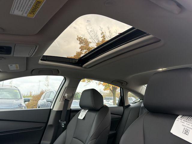 new 2025 Honda Accord Hybrid car, priced at $34,804