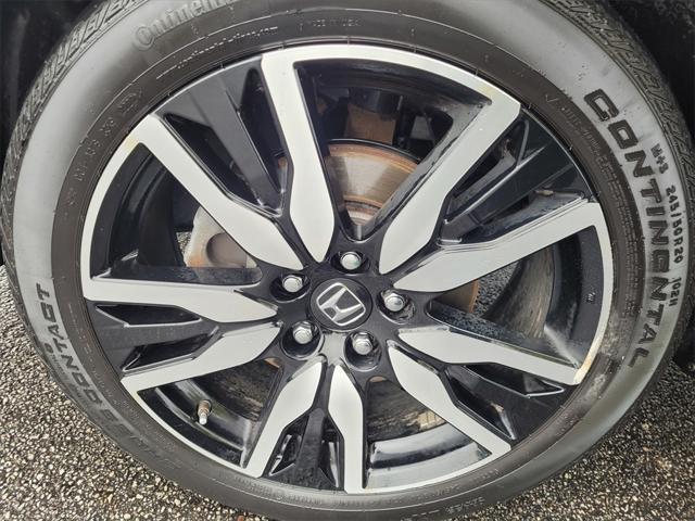 used 2022 Honda Pilot car, priced at $39,500