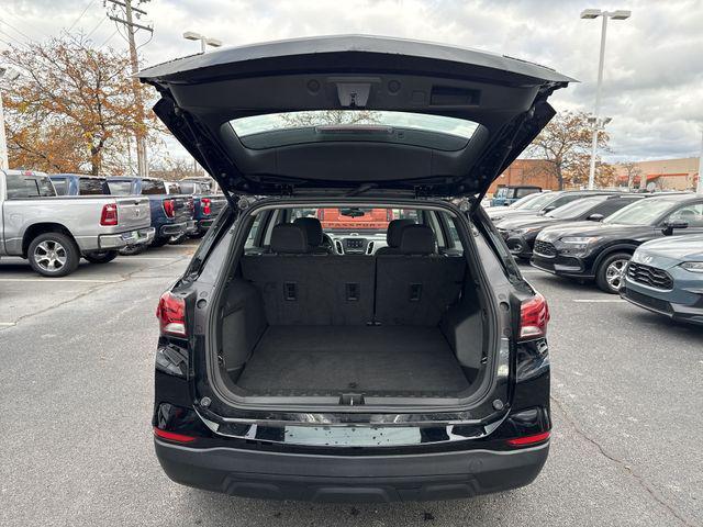 used 2023 Chevrolet Equinox car, priced at $18,200