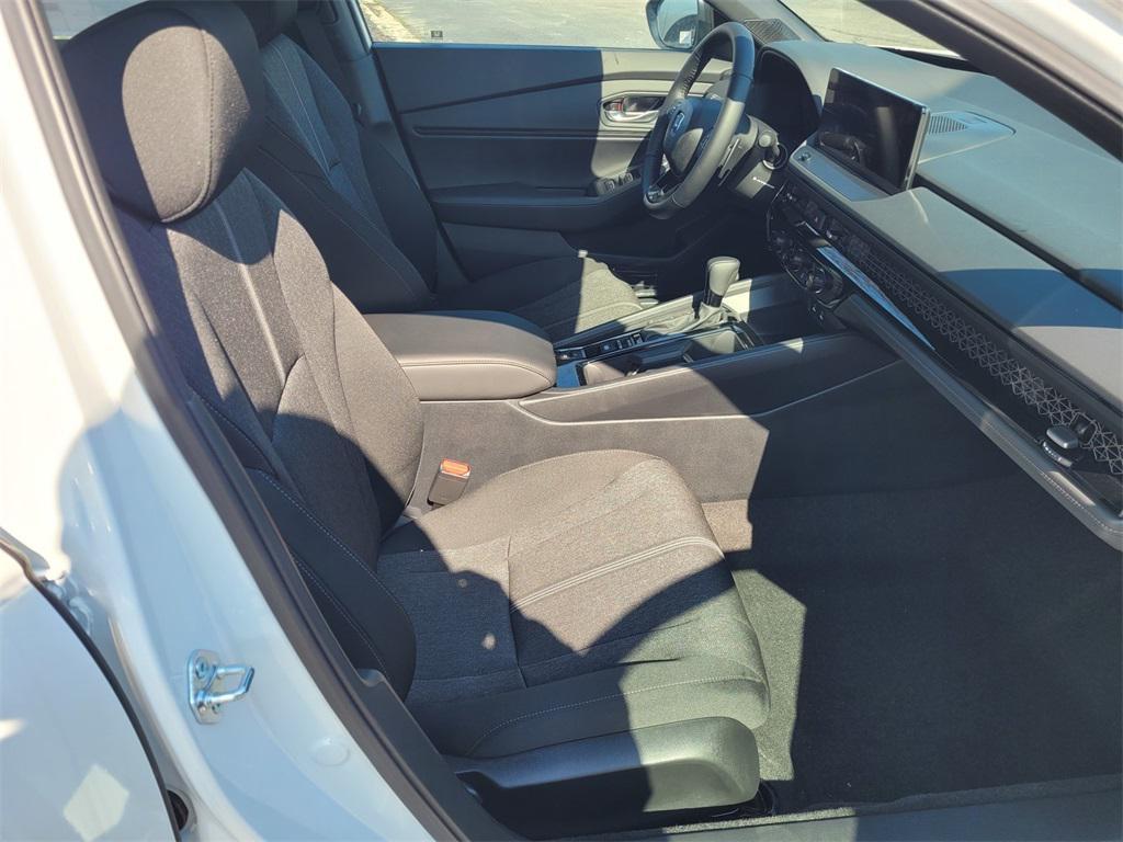 new 2025 Honda Accord Hybrid car, priced at $33,755