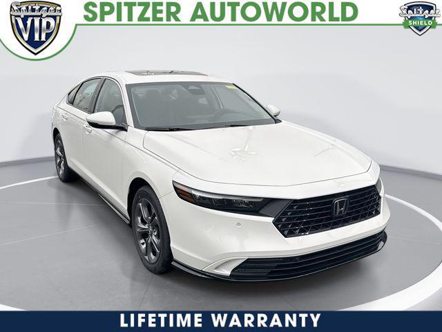 new 2025 Honda Pilot car, priced at $46,859