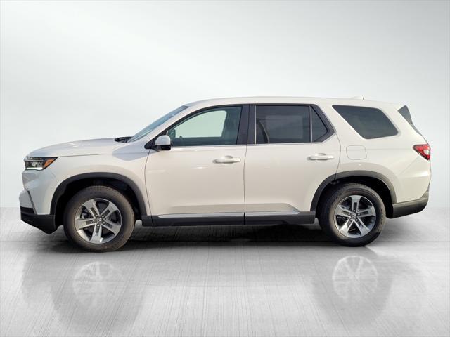 new 2025 Honda Pilot car, priced at $45,366