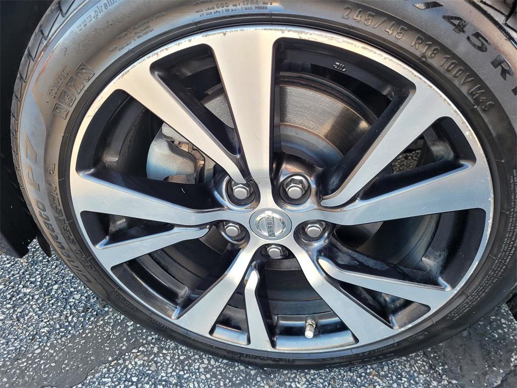 used 2016 Nissan Maxima car, priced at $14,628