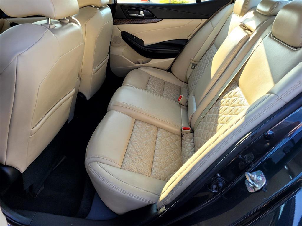 used 2016 Nissan Maxima car, priced at $14,628