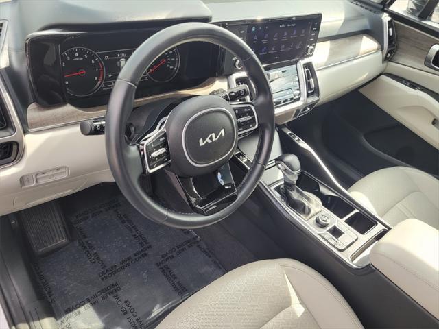 used 2023 Kia Sorento car, priced at $31,010