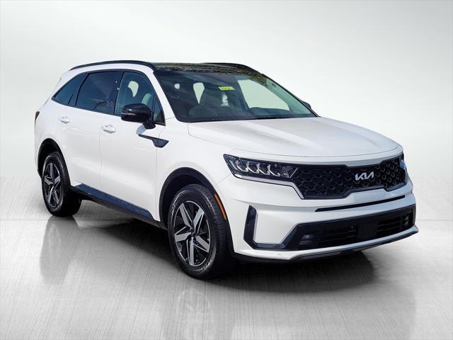 used 2023 Kia Sorento car, priced at $31,010