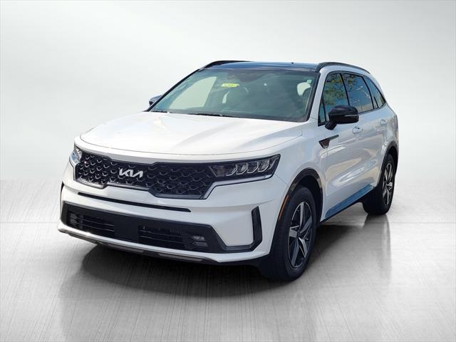 used 2023 Kia Sorento car, priced at $31,010