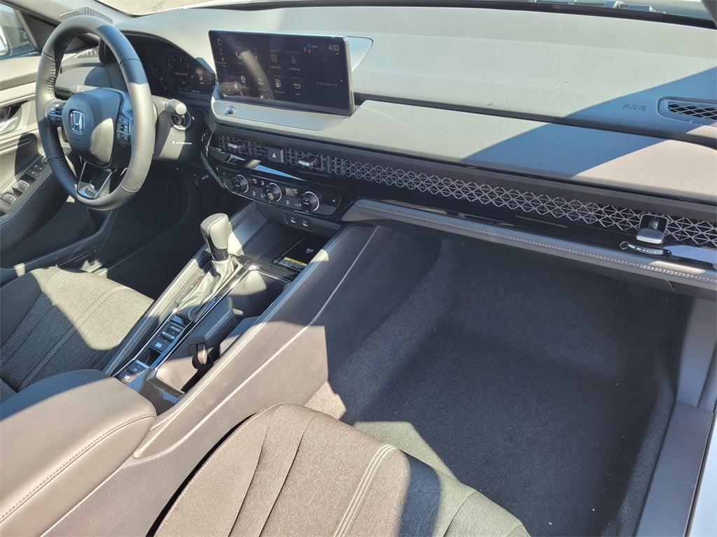 new 2025 Honda Accord Hybrid car, priced at $33,755