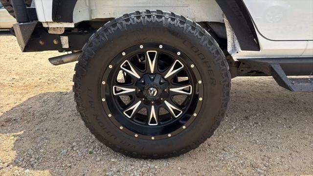 used 2016 Jeep Wrangler Unlimited car, priced at $19,995