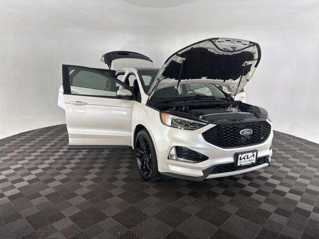 used 2019 Ford Edge car, priced at $16,199