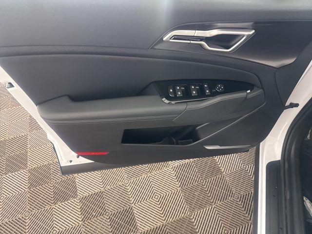 used 2025 Kia Sportage car, priced at $26,876
