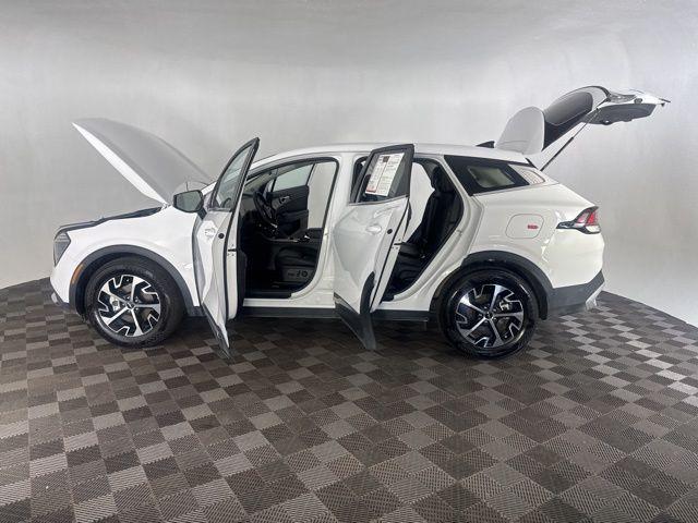 used 2025 Kia Sportage car, priced at $26,876