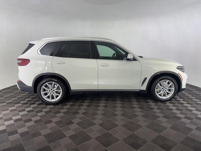used 2023 BMW X5 car, priced at $38,299