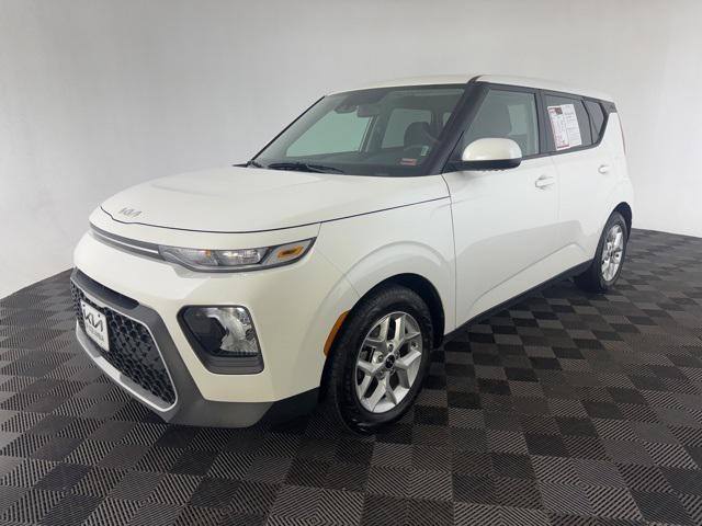 used 2022 Kia Soul car, priced at $15,376