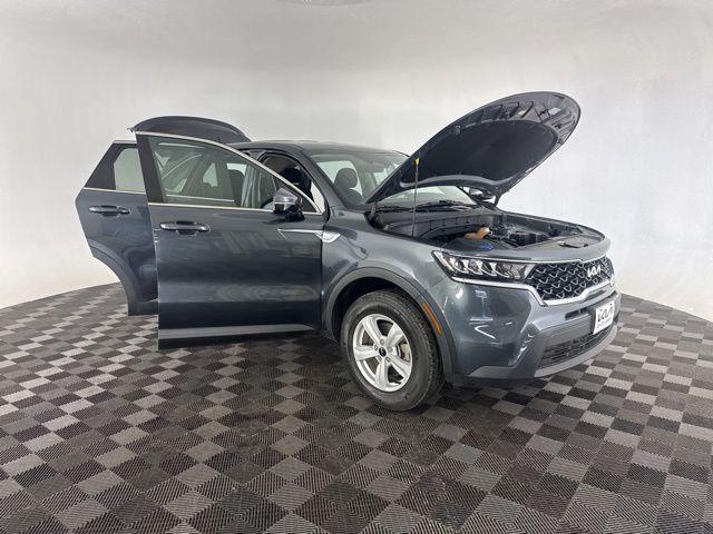 used 2022 Kia Sorento car, priced at $24,175