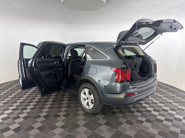 used 2022 Kia Sorento car, priced at $24,175