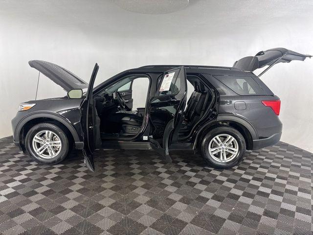 used 2023 Ford Explorer car, priced at $30,999