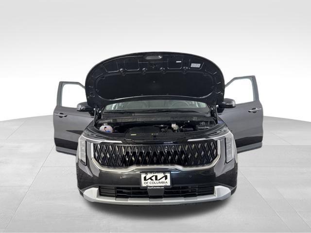 used 2025 Kia Carnival car, priced at $35,299
