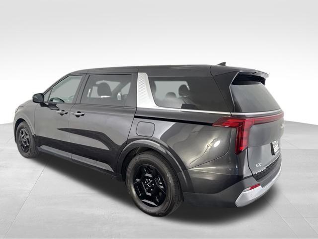 used 2025 Kia Carnival car, priced at $35,299